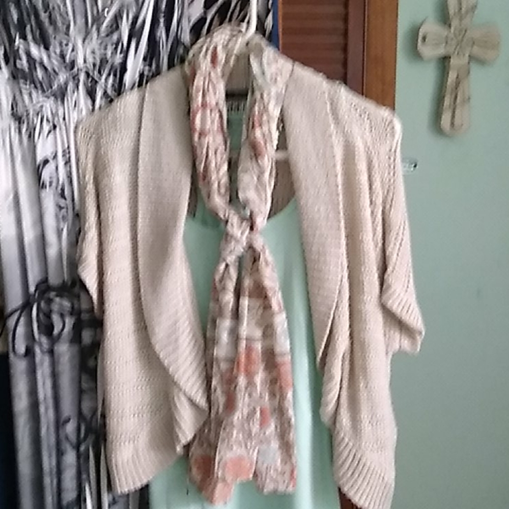 Short Sleeved Cardigan SuperCute